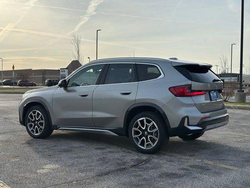 Space Silver 2026 BMW X1 xDrive28i