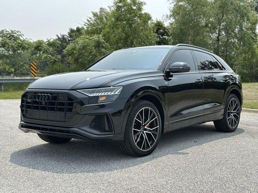 2021 Audi Q8 55 Prestige