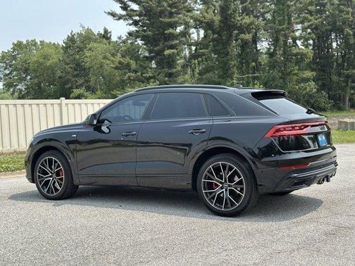 2021 Audi Q8 55 Prestige