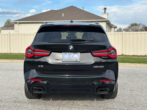Black Sapphire Metallic 2024 BMW X3 M40i