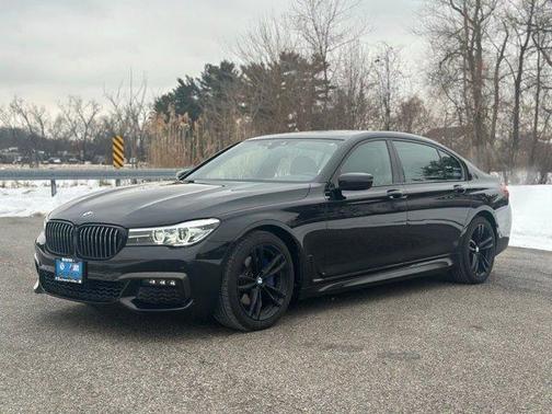 2019 BMW 740 i xDrive
