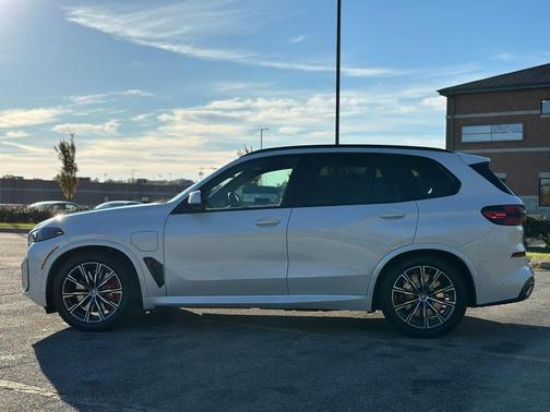2026 BMW X5 PHEV xDrive50e