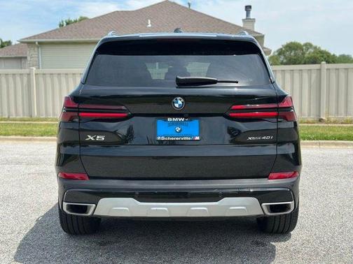 Black Sapphire Metallic 2024 BMW X5 xDrive40i