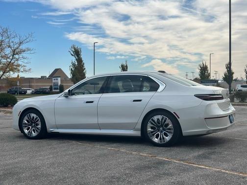 2023 BMW i7 xDrive60