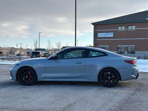 2026 BMW M440 i xDrive