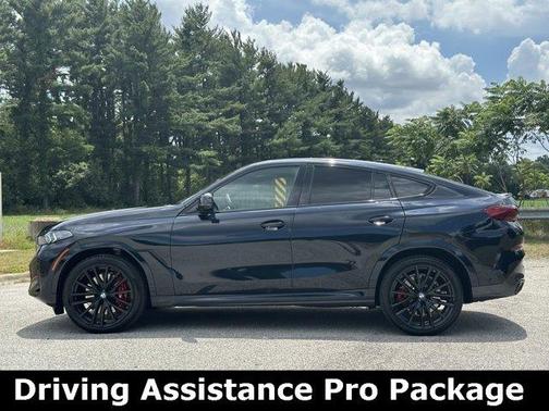 2025 BMW X6 M60i