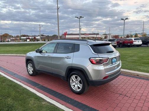 2022 Jeep Compass Latitude