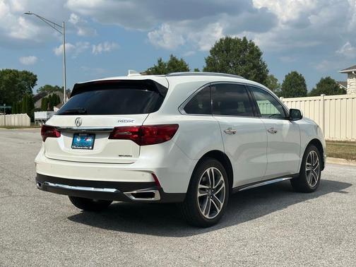 2018 Acura MDX 3.5L w/Advance Package