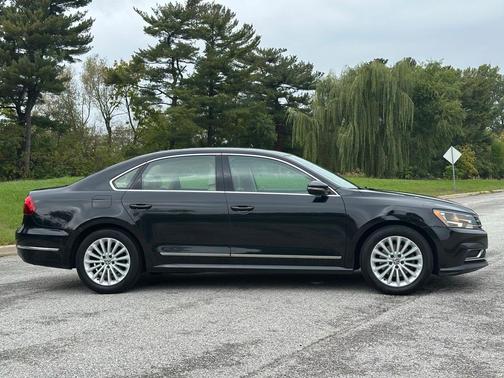 2017 Volkswagen Passat 1.8T SE