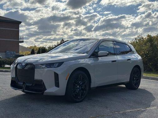 2026 BMW iX xDrive60