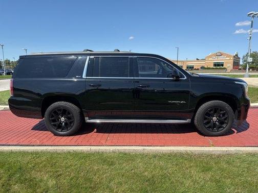 2015 GMC Yukon XL 1500 SLT