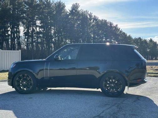 2025 Land Rover Range Rover P530 Autobiography