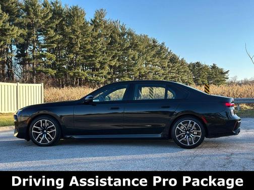 2023 BMW 760 760i xDrive