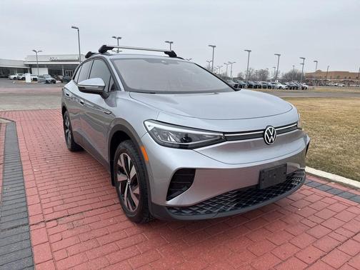 2023 Volkswagen ID.4 Pro