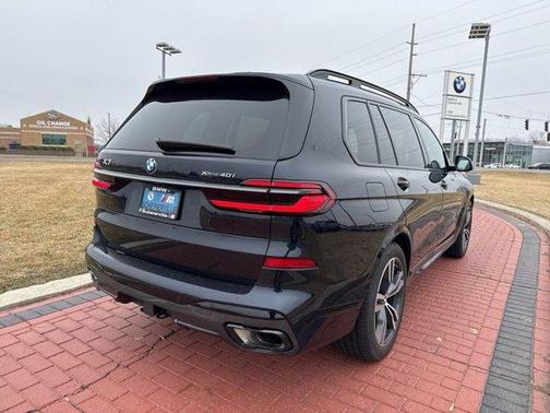 2024 BMW X7 xDrive40i