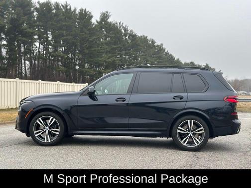 2024 BMW X7 xDrive40i