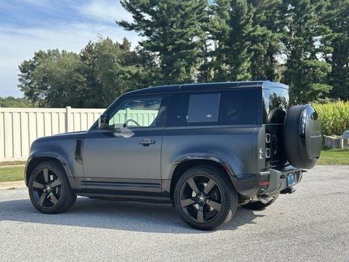 2024 Land Rover Defender P525 Carpathian Edition