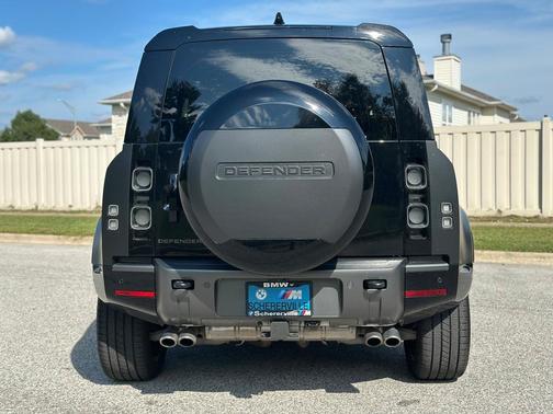2024 Land Rover Defender P525 Carpathian Edition