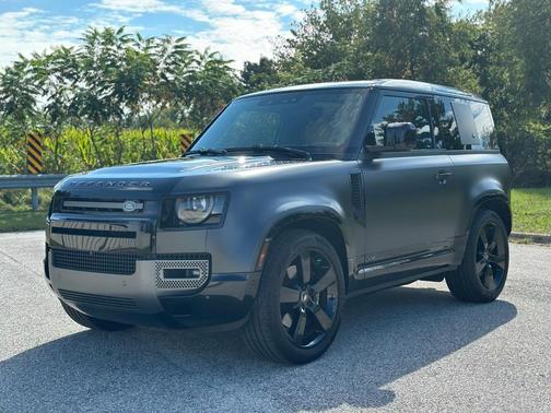 2024 Land Rover Defender P525 Carpathian Edition