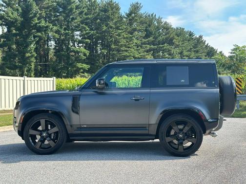 2024 Land Rover Defender P525 Carpathian Edition
