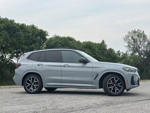 2023 BMW X3 M40i