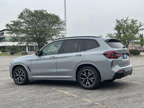 2023 BMW X3 M40i