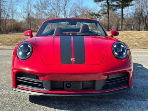 2025 Porsche 911 Carrera