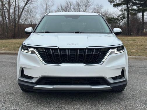 2022 Kia Carnival LXS