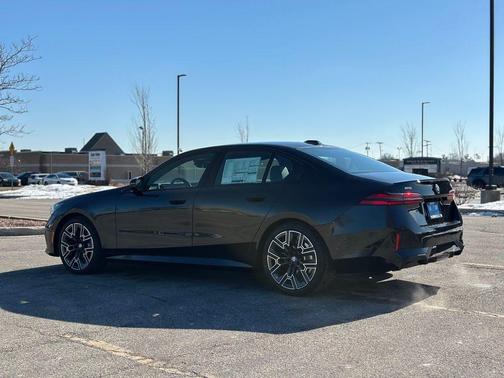 2026 BMW 530 i xDrive