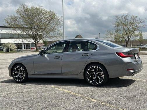 2025 BMW 330 i xDrive