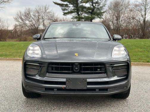 2024 Porsche Macan S