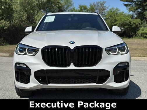 2021 BMW X5 M50i