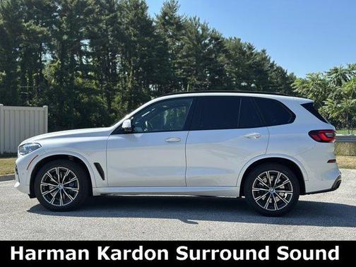 2021 BMW X5 M50i