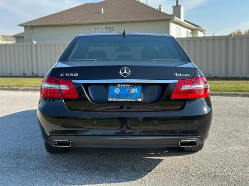 2010 Mercedes-Benz E-Class E 550 4MATIC