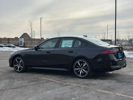 2026 BMW 530 i xDrive