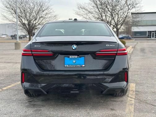 2026 BMW 530 i xDrive