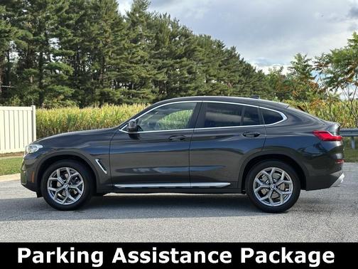 2023 BMW X4 xDrive30i