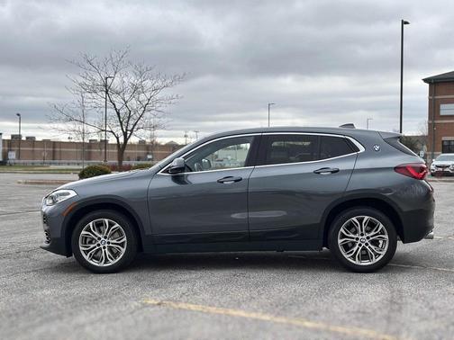 2022 BMW X2 xDrive28i