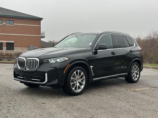 Black Sapphire Metallic 2026 BMW X5 xDrive40i