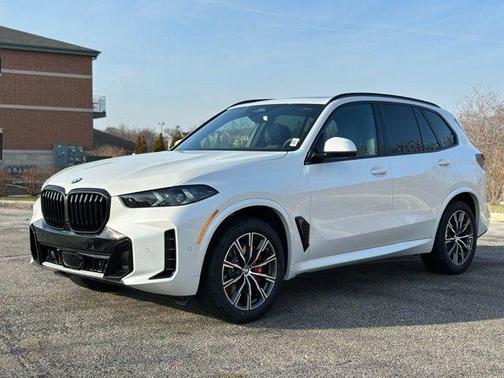 Mineral White Metallic 2026 BMW X5 xDrive40i