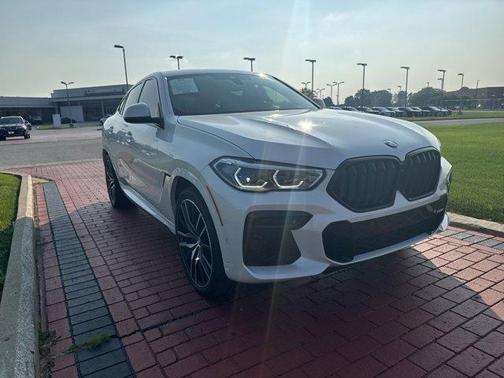 2022 BMW X6 xDrive40i