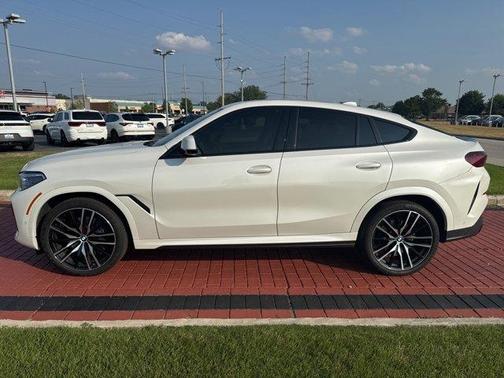 2022 BMW X6 xDrive40i