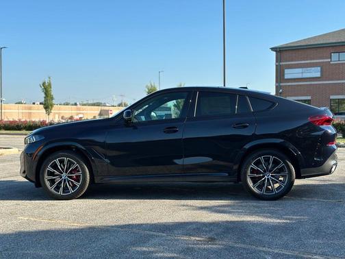 2026 BMW X6 xDrive40i