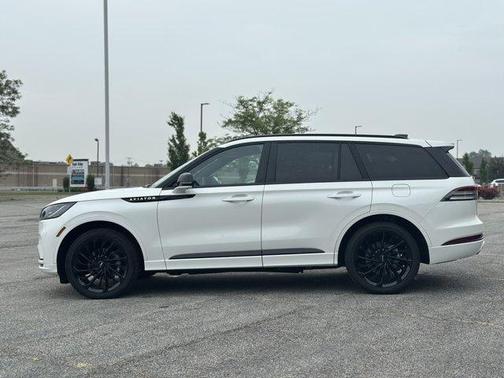 2025 Lincoln Aviator Reserve AWD