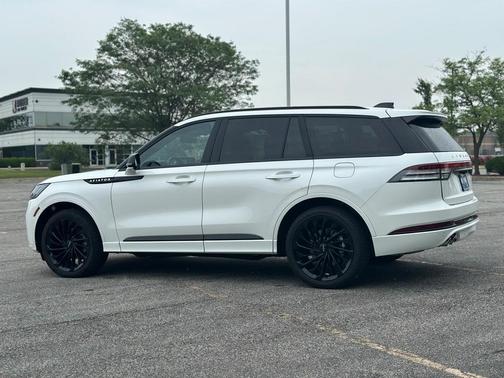 2025 Lincoln Aviator Reserve AWD