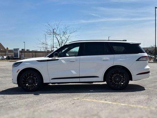 2025 Lincoln Aviator Reserve AWD