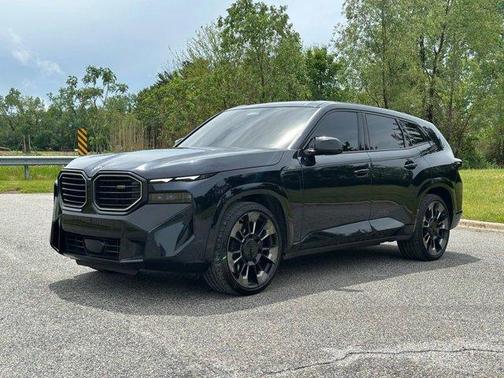 Carbon Black Metallic 2023 BMW XM Base