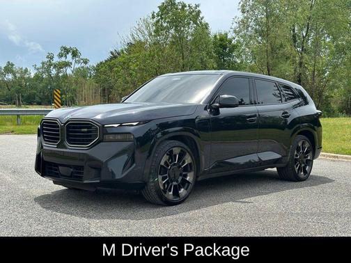 Carbon Black Metallic 2023 BMW XM Base