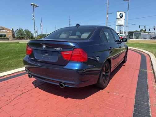 2011 BMW 335 i xDrive