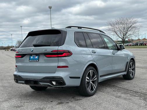 2025 BMW X7 xDrive40i